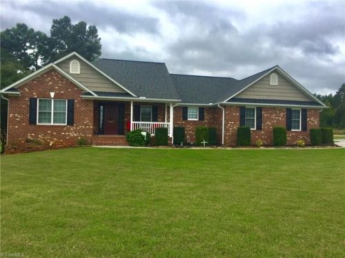 110 Benson Ln, Farmington, NC 27028-5187