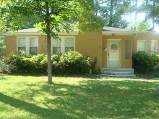 3107 Forest Dr, Columbia, SC 29204-4022