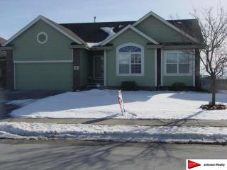 19011 Chandler St, Omaha, NE 68136-1295