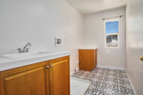 2718 Norberry St, Lancaster CA  93536-1418 exterior