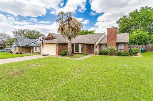 3805 Chestnut St, Fort Worth, TX 76137-1630