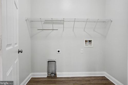 10141 Shawnee Ln, Spotsylvania VA  22553-3778 exterior