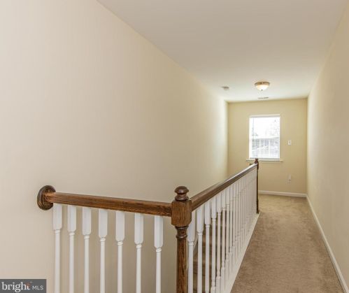 103 Dolington Rd, Yardley PA 19067-2621 exterior