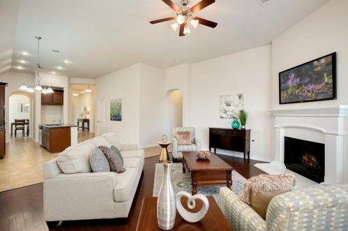 2926 Morning Star Dr, Oak Point, TX 75068-7827