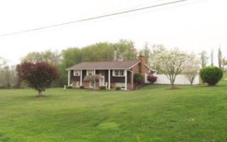 173 Hatfield Rd, Smock, PA 15480-1037