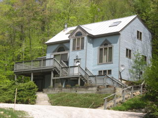 598 Lake Rd, Grahamville, VT 05149-9612