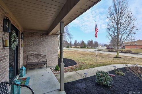 3704 Red Fox Run, Franklin OH  45005-9734 exterior