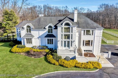 12 Shallow Brook Rd, Morganville, NJ 07751-4649