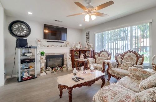 933 Dimarino St, San Diego CA 92114-3024 exterior