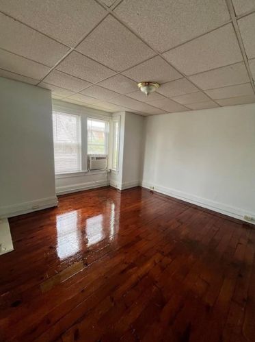 1320 Washington St, Easton PA  18042-4731 exterior