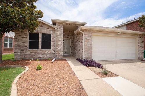 6117 St James Pl, Denton, TX 76210-0421