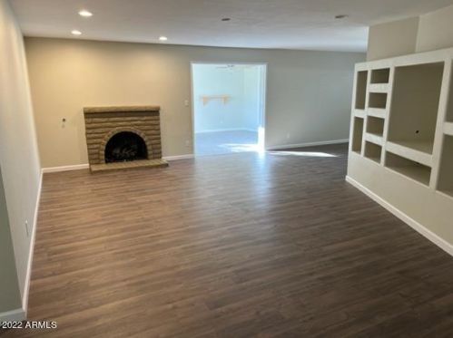 14246 41st Ave, Phoenix AZ 85009-1255 exterior