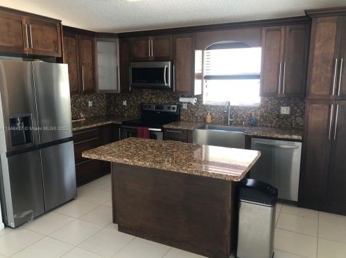 1487 153rd Ln, Hollywood, FL 33028-2454