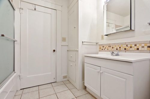 426 Lockeford St, Lodi CA 95240-2335 exterior