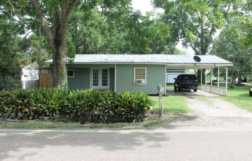 3102 Lake Dauterive Rd, Loreauville, LA 70552-2029