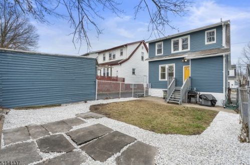 48 Oakland St, Irvington NJ  07111-2005 exterior