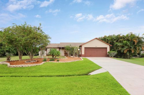 2361 Maniton Ter, Fort Pierce, FL 34952-6835