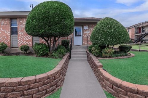 3144 33rd St, Fort Worth, TX 76106-3514