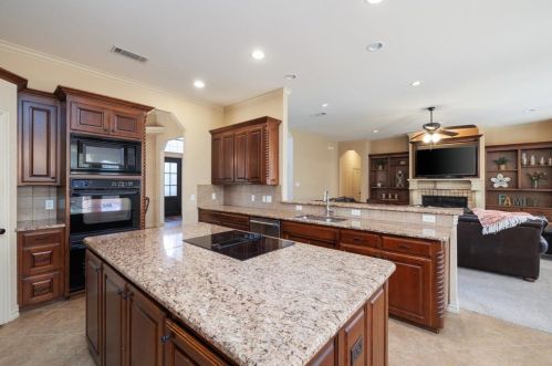 7904 Citadel Ct, Fort Worth TX 76182-6746 exterior