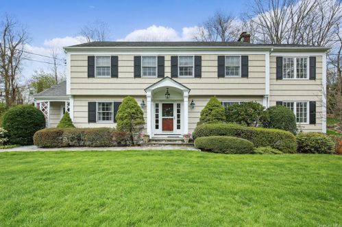 242 Millwood Rd, Chappaqua, NY 10514-1419