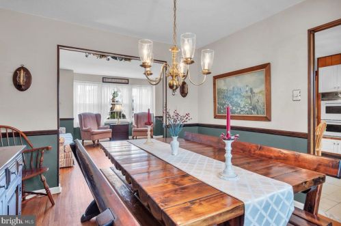 113 Purnell Ave, Riverton NJ 08077-2248 exterior