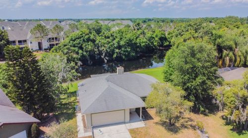 2401 Martha Ln, Land O Lakes, FL 34639-5250