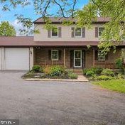 581 Birch Hill Rd, Shoemakersville, PA 19555-9239