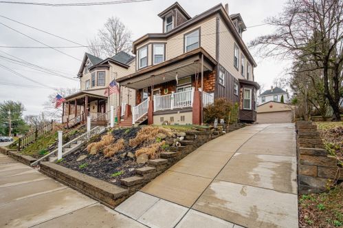 68 Pittsburgh St, Pittsburgh, PA 15202-1730