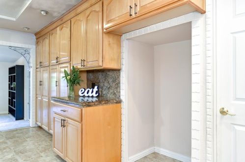 615 Wales Dr, Folsom CA  95630-2950 exterior