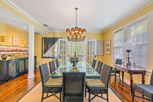 223 Seminole Ave, Palm Beach FL  33480-3734 exterior