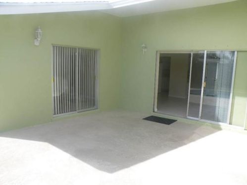 550 Riverside Dr, West Palm Beach, FL 33410-4845