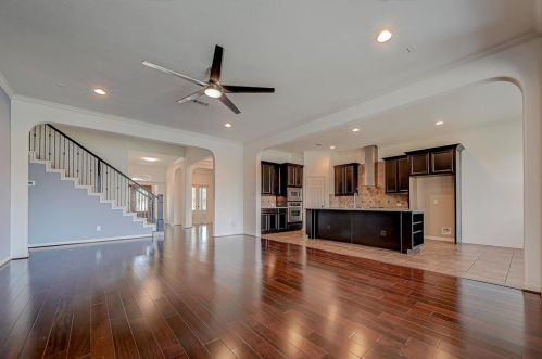 12919 Southern Rdg Dr, Pearland TX  77584-3699 exterior