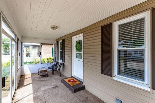 529 Spring Ave, Franklin, OH 45005-3568