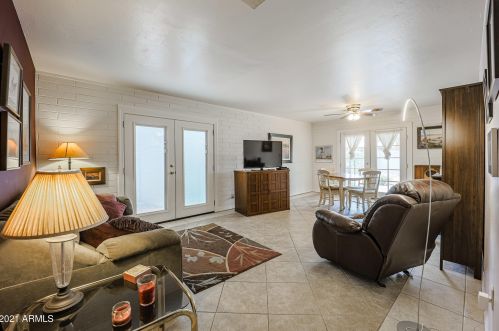 2526 69th Pl, Scottsdale AZ 85253-5908 exterior