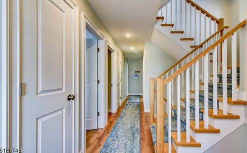 5 Fort Ave, Pelican Island NJ  08751-1512 exterior