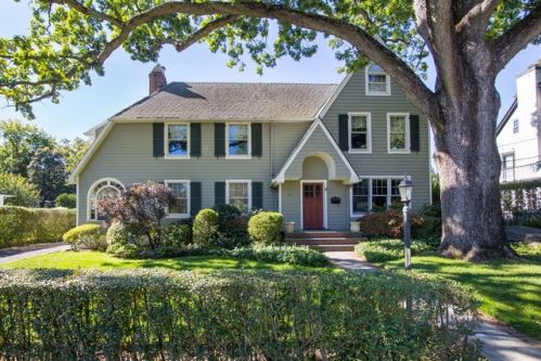 467 Highbrook Ave, New Rochelle, NY 10803-2225