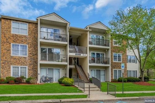 167 Robertson Way, Lincoln Park NJ  07035-1850 exterior