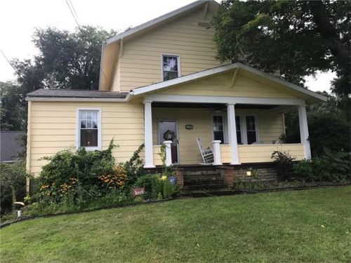 429 Old National Pike, West Brownsville, PA 15417-9219