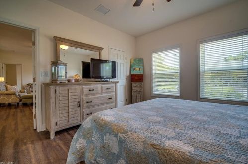 4468 Lake Heather Cir, Saint James City FL  33956-2614 exterior