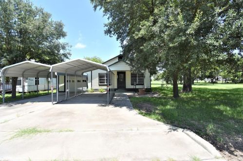 1120 2nd Ave, Texas City TX  77590-7517 exterior