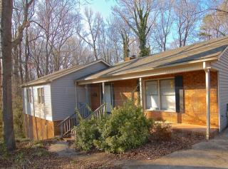 3227 Denson Pl, Charlotte NC  28215-3110 exterior