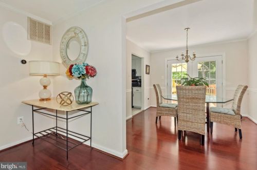 1311 Cold Harbor Ct, Herndon VA 20170-2018 exterior