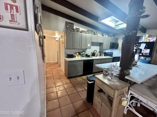 110 Montego Dr, Tucson AZ  85710-1315 exterior