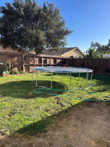 813 Cherry Ave, Greenfield CA  93927-4747 exterior