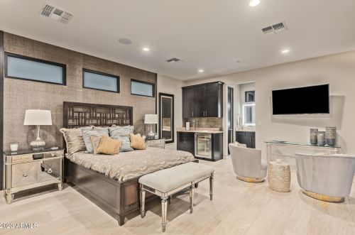 9710 Palisades Blvd, Scottsdale AZ 85268-2755 exterior