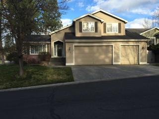 4107 Greystone Ln, Spokane WA  99223-6166 exterior