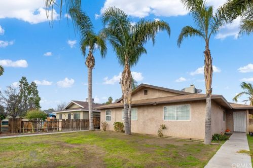 424 Goodman St, Bakersfield, CA 93305-3219