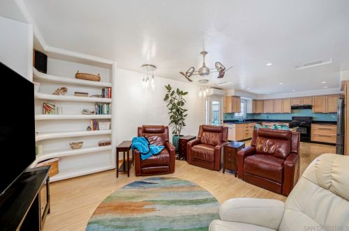 11225 Westonhill Dr, San Diego CA  92126-1447 exterior