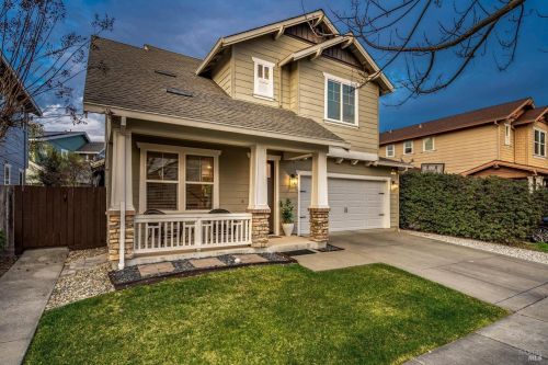2053 San Miguel Ave, Santa Rosa, CA 95403
