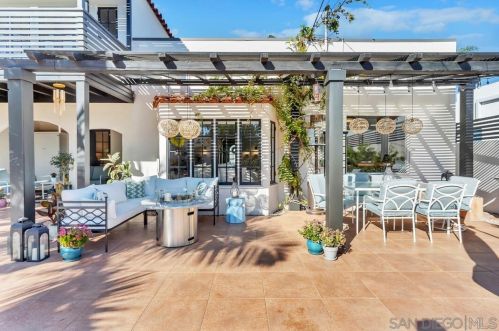 1239 Myrtle Ave, San Diego CA  92103-5114 exterior